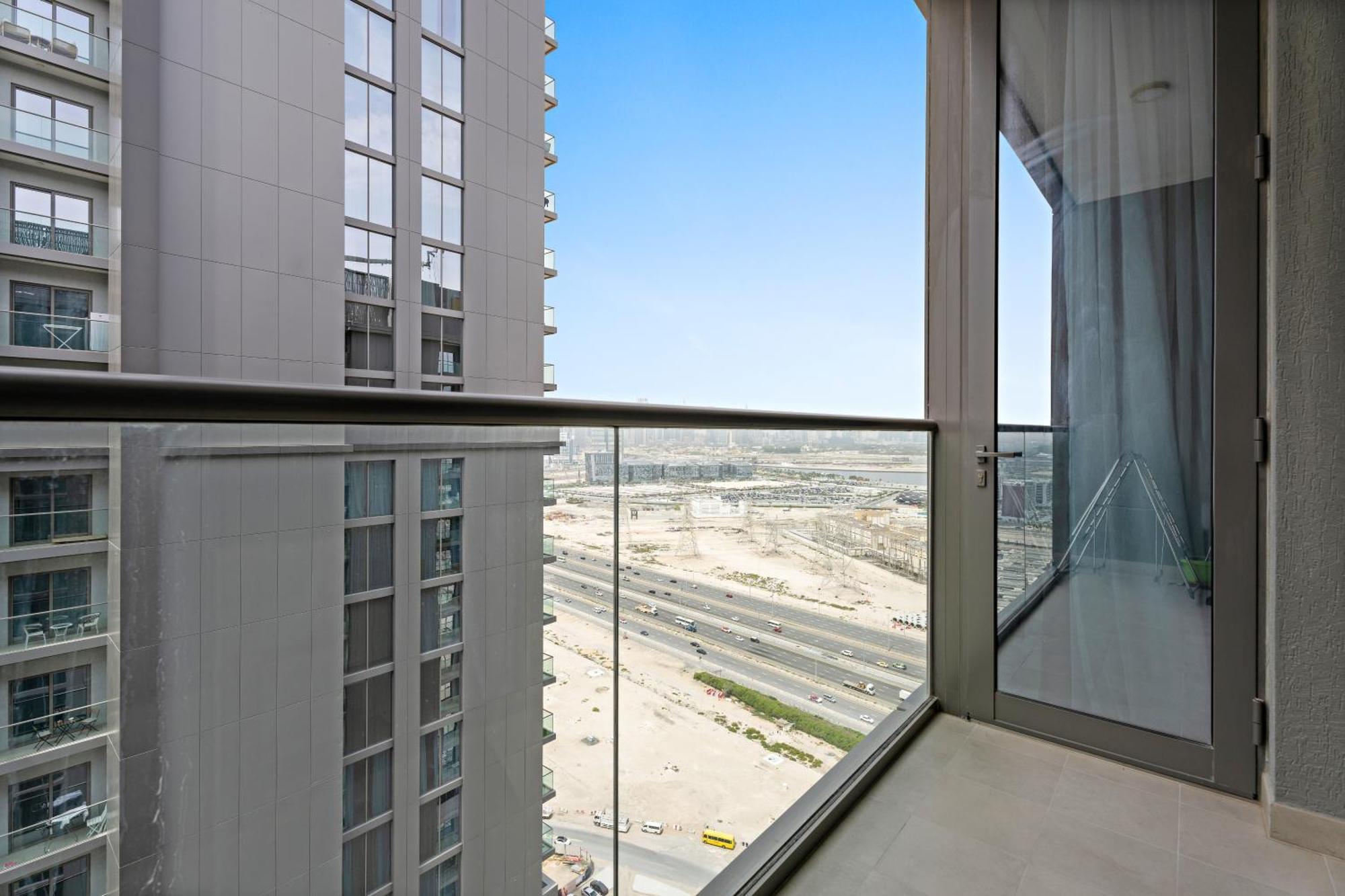 Beautiful 2 Bedroom Next To Business Bay - Sobha Creek Vista Dubaï Extérieur photo